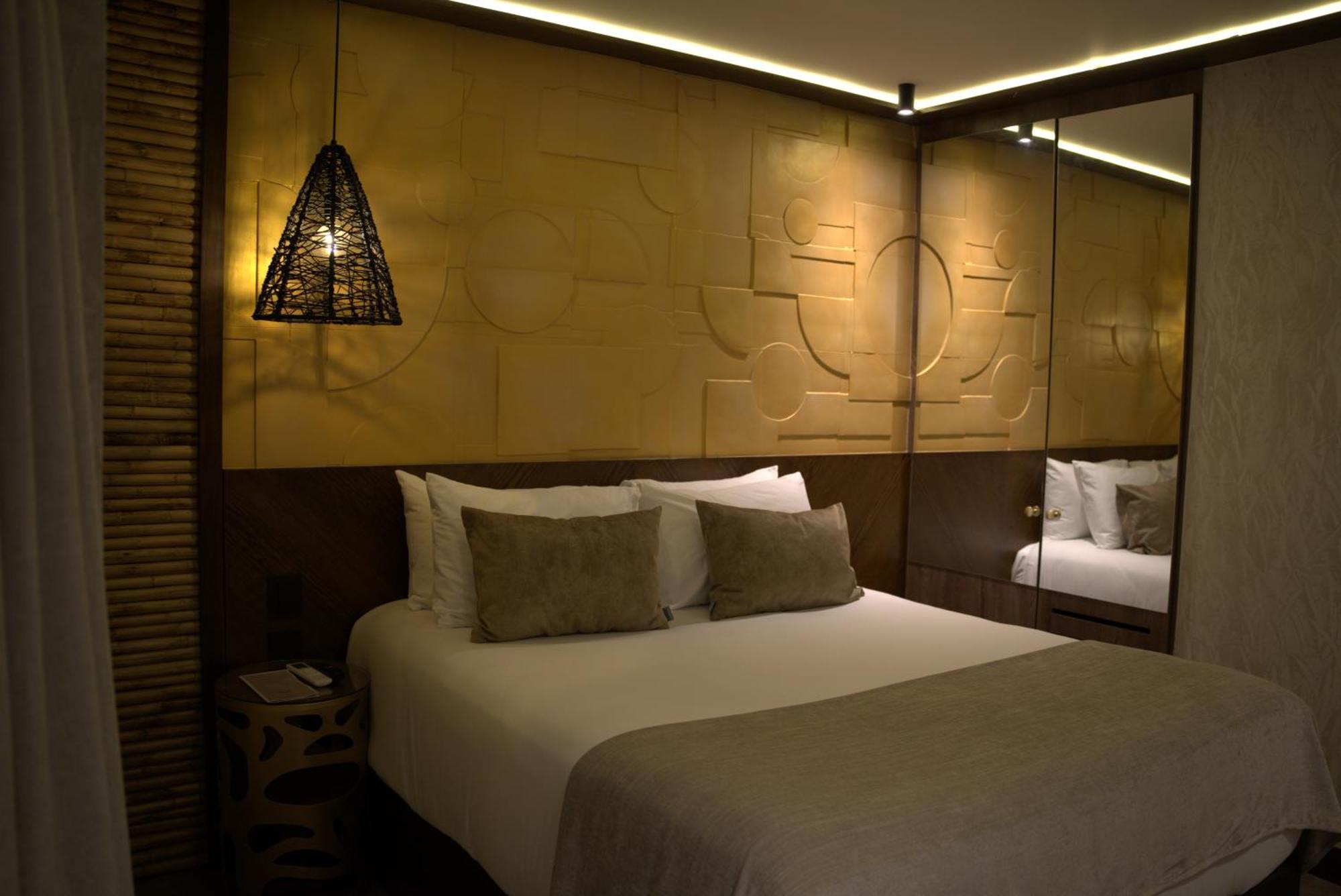 Golden Valley Hotel Medellín Zewnętrze zdjęcie